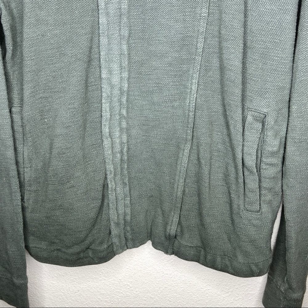 Joe's Jacket - Picture 2 of 7